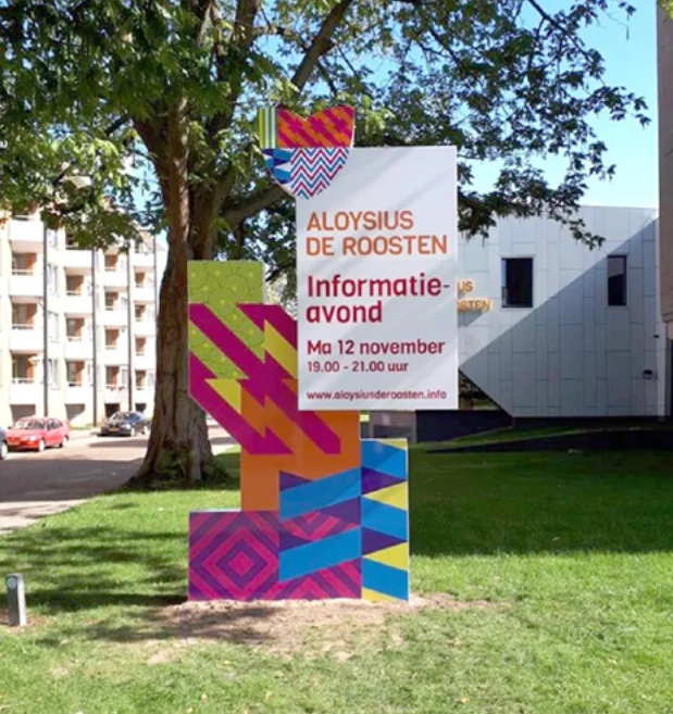 Visuele identiteit en branding voor Aloysius De Roosten mavo